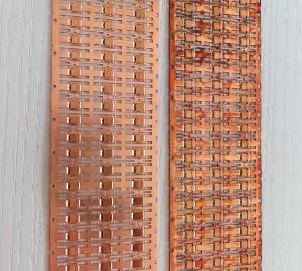 PCBA long strip substrate - uncleaned (left) vs pre-cleaning surface condition (right)