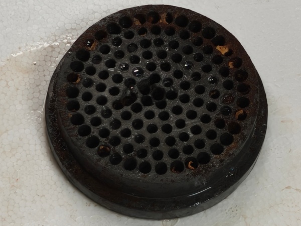 Rust Removal Test After Using 1015B - Shenzhen Yuanan