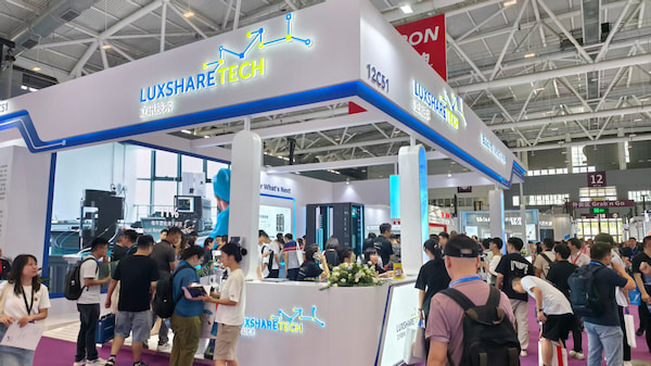Luxshare Tech's booth at CIOE 2025 - Yuanan's Wafer Cleaner supports its optical module production