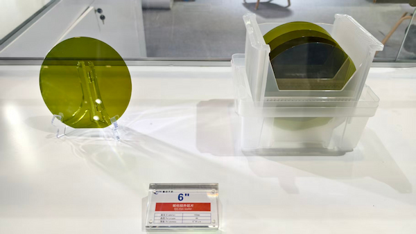 TanKeBlue's 6" SiC epitaxial wafer at CIOE 2025 - 99.9% particle removal by Yuanan's specialized cleaner